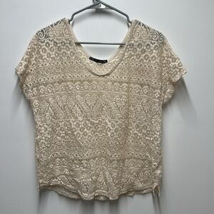 Women’s crochet top
